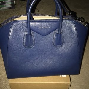 Givenchy Bags - Givenchy Medium Antigone handbag Navy Givenchy Bags - Givenchy Medium Antigone handbag Navy
